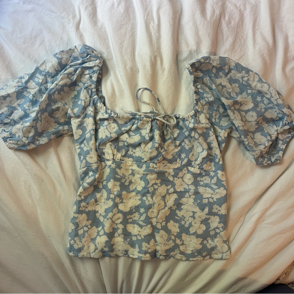Abercrombie Blue and White Floral Linen Puff Sleeve Corset Blouse size Medium - Picture 2 of 12